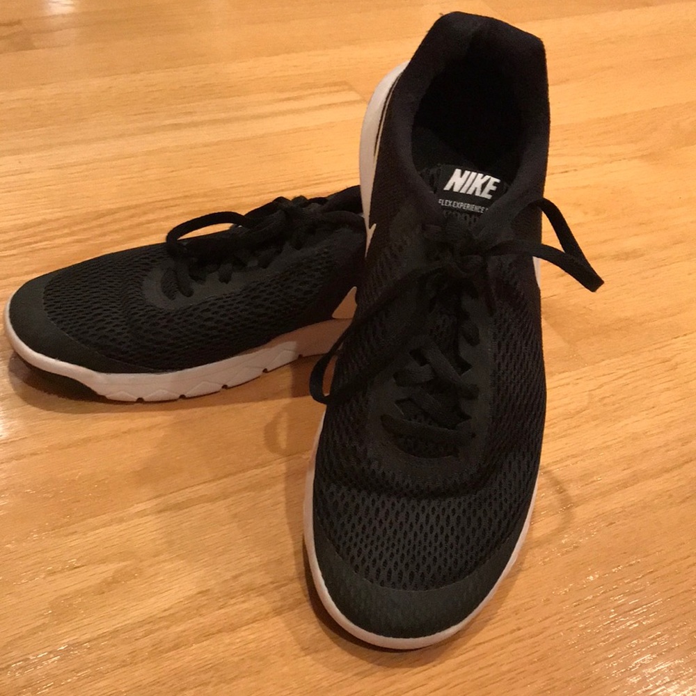 Nike Flex Experience RN6
